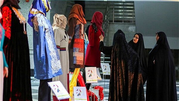 انحصار مزون‌هاي لوکس بر لباس ايراني  فقط قشر مرفه توانايي خريد دارند