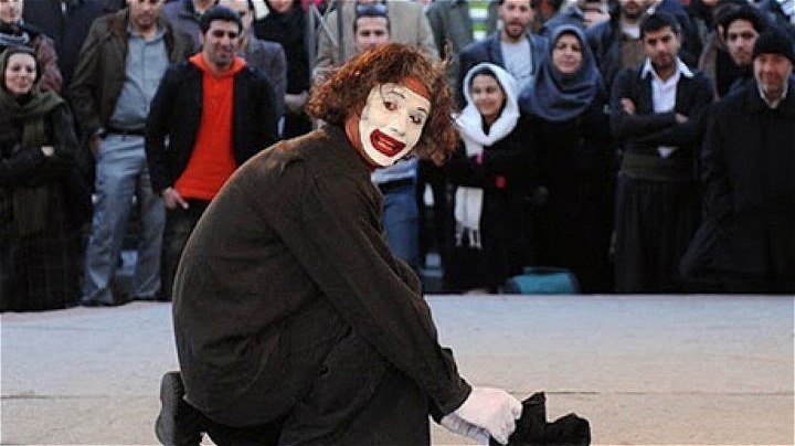 تئاتر دانشجويي بيش از هميشه به حمايت  مخاطبان نياز دارد 