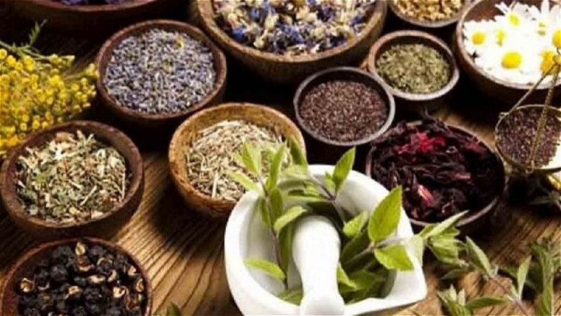 عوارض جدي مصرف خودسرانه گياهان دارويي