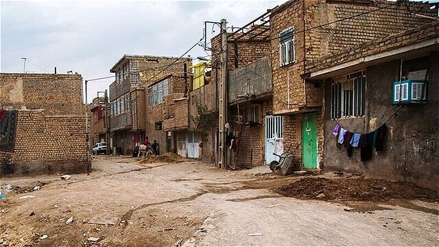فرسودگي مسکن و محدوديت امکانات  چالش حاشيه‌نشينان اروميه