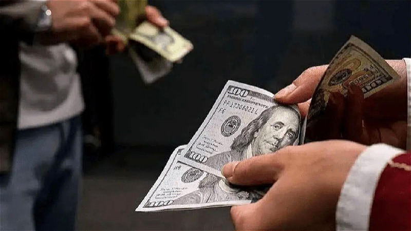 جريان مشکوک خروج پول از کشور