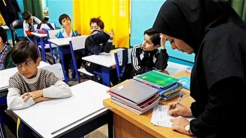 شهريه ثابت، خدمات نصفه؛ گلايه خانواده‌ها از مدارس غيردولتي 