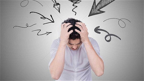 چرا برخي افراد پس از بحران همچنان مضطرب مي‌مانند