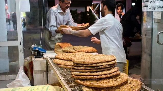  نظارت بر کيفيت نان  در شهرستان ضروري است