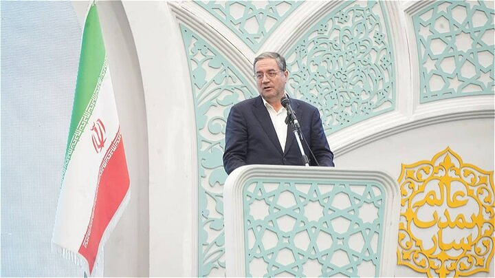 مبانی دینی و اندیشه‌های رهبران انقلاب به الگوی عملی مدیریت تبدیل شود