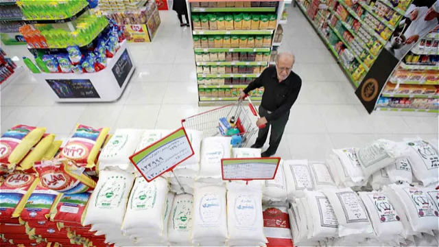 نظارت بر تأمين و توزيع کالا  در آذربايجان غربي تشديد مي‌شود